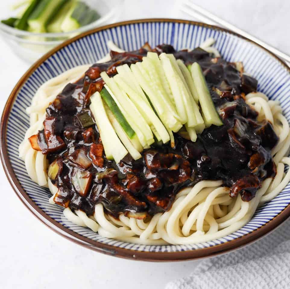 Quick Easy Jajangmyeon Korean Black Bean Noodles