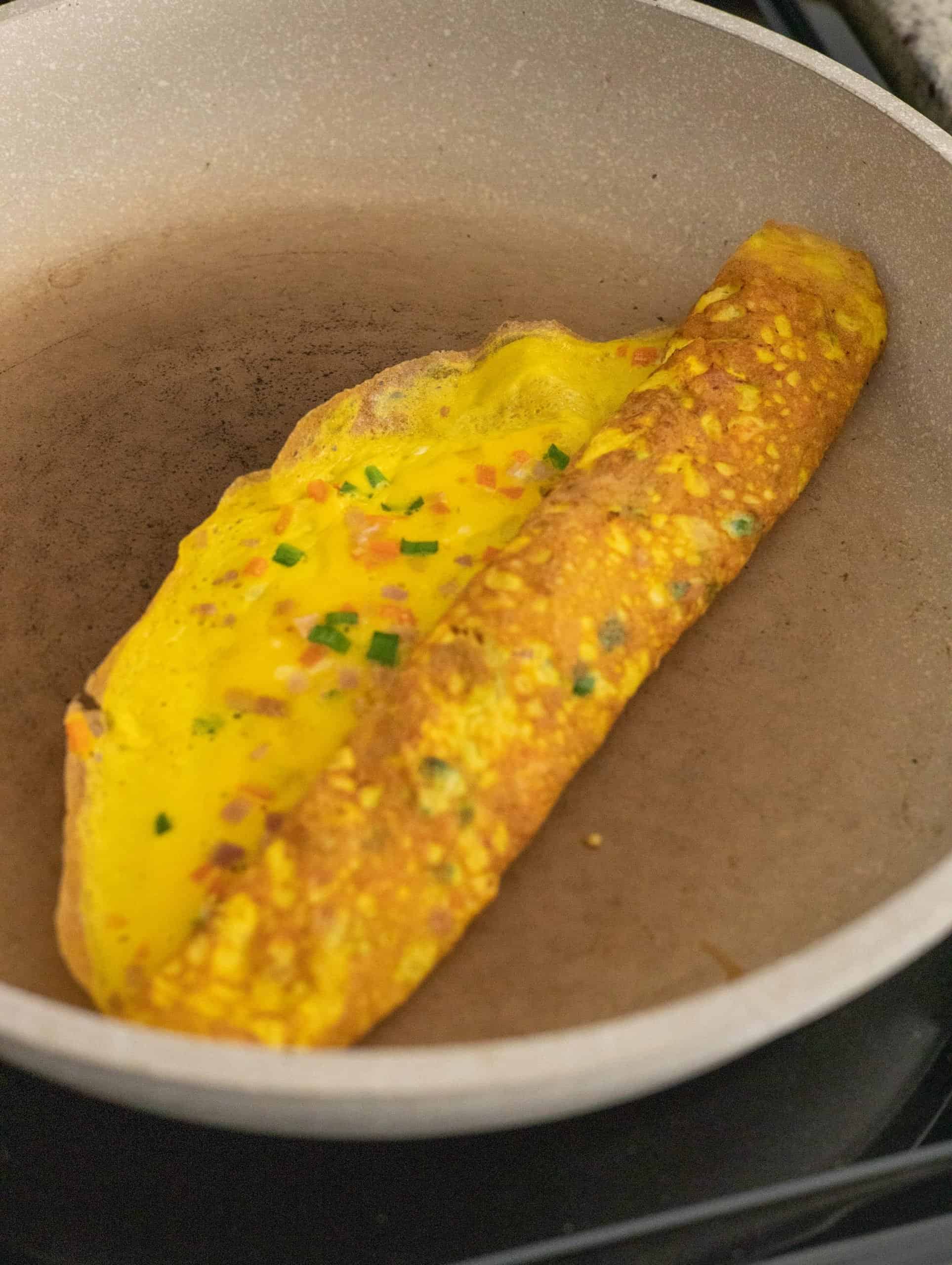 roll the omelette