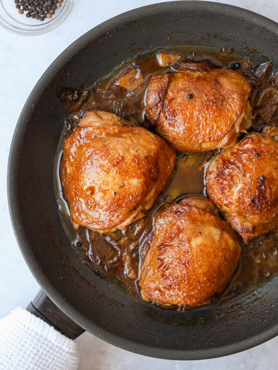 https://christieathome.com/wp-content/uploads/2022/04/Chicken-Adobo-8.jpg