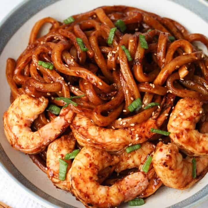 Easy 15minute Chili Garlic Shrimp Noodles Christie at Home