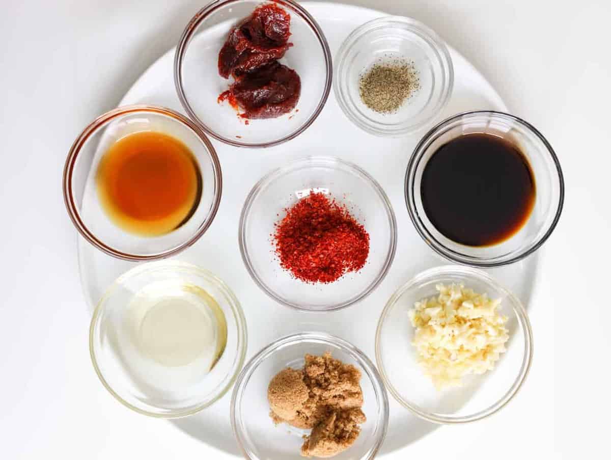 ingredients to make spicy sauce
