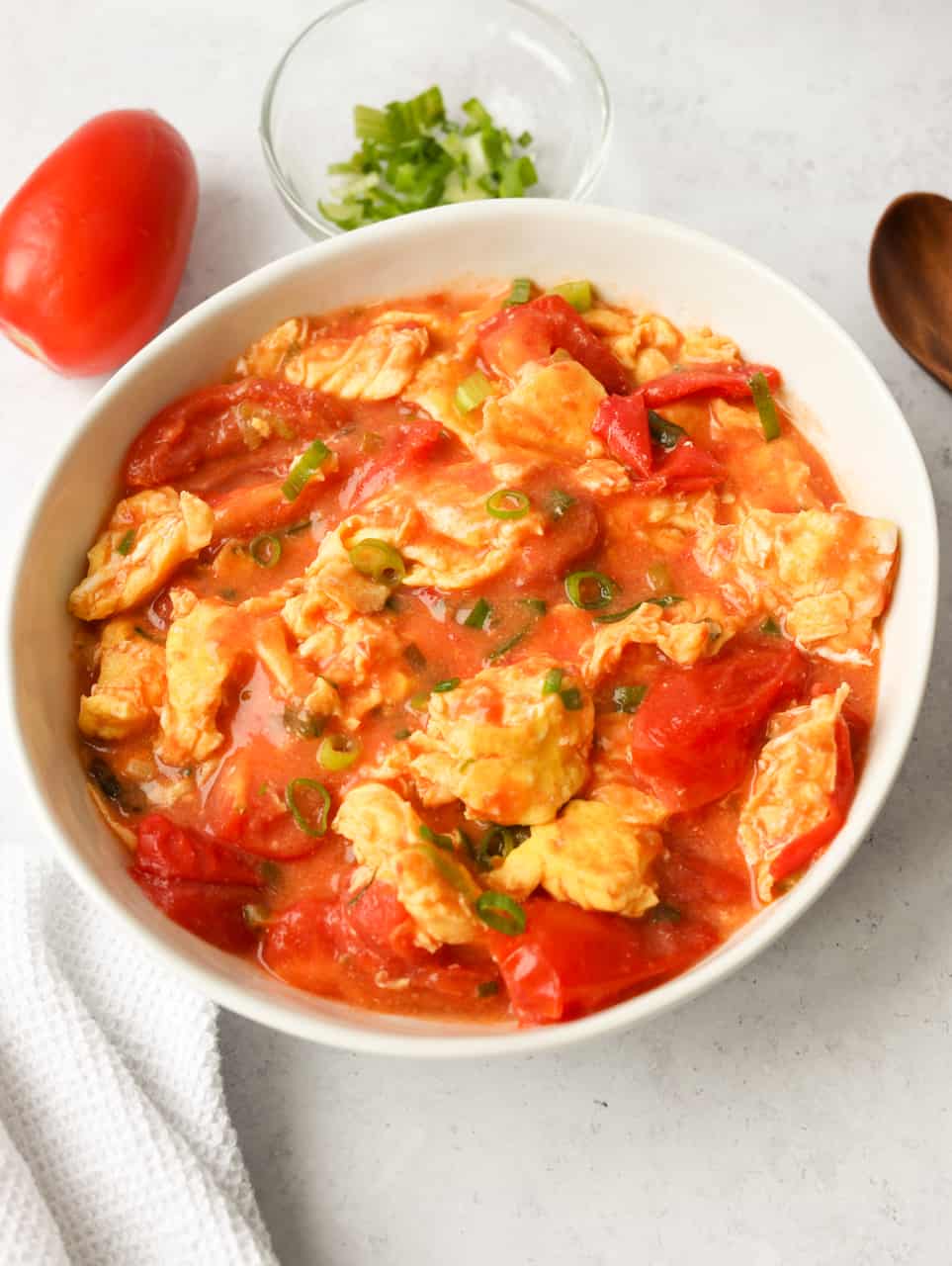 https://christieathome.com/wp-content/uploads/2022/07/Chinese-Tomato-Egg-Stir-Fry-10.jpg