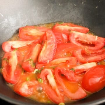 stir-fry tomatoes