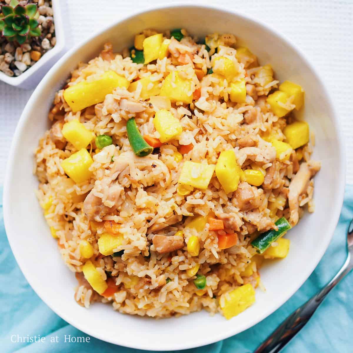 Quick Easy Chicken Pineapple Fried Rice