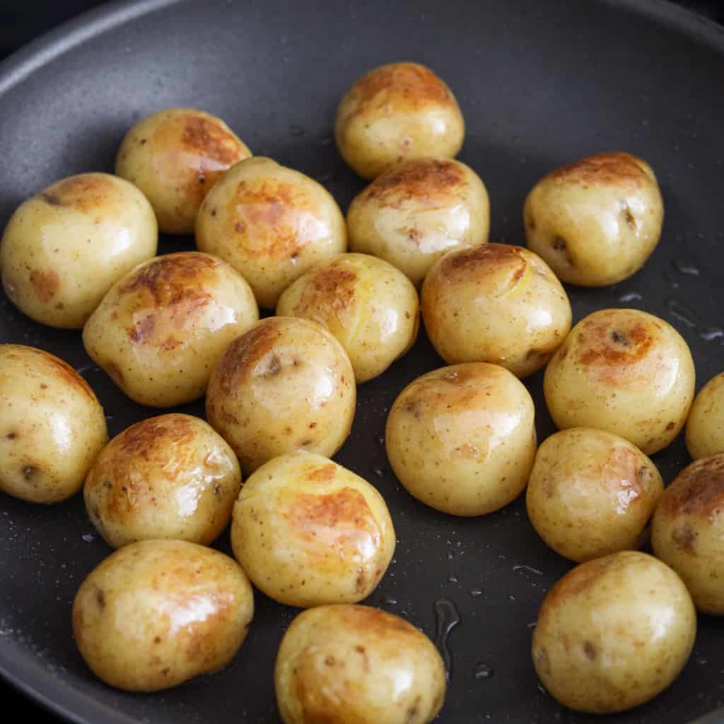 fry potatoes