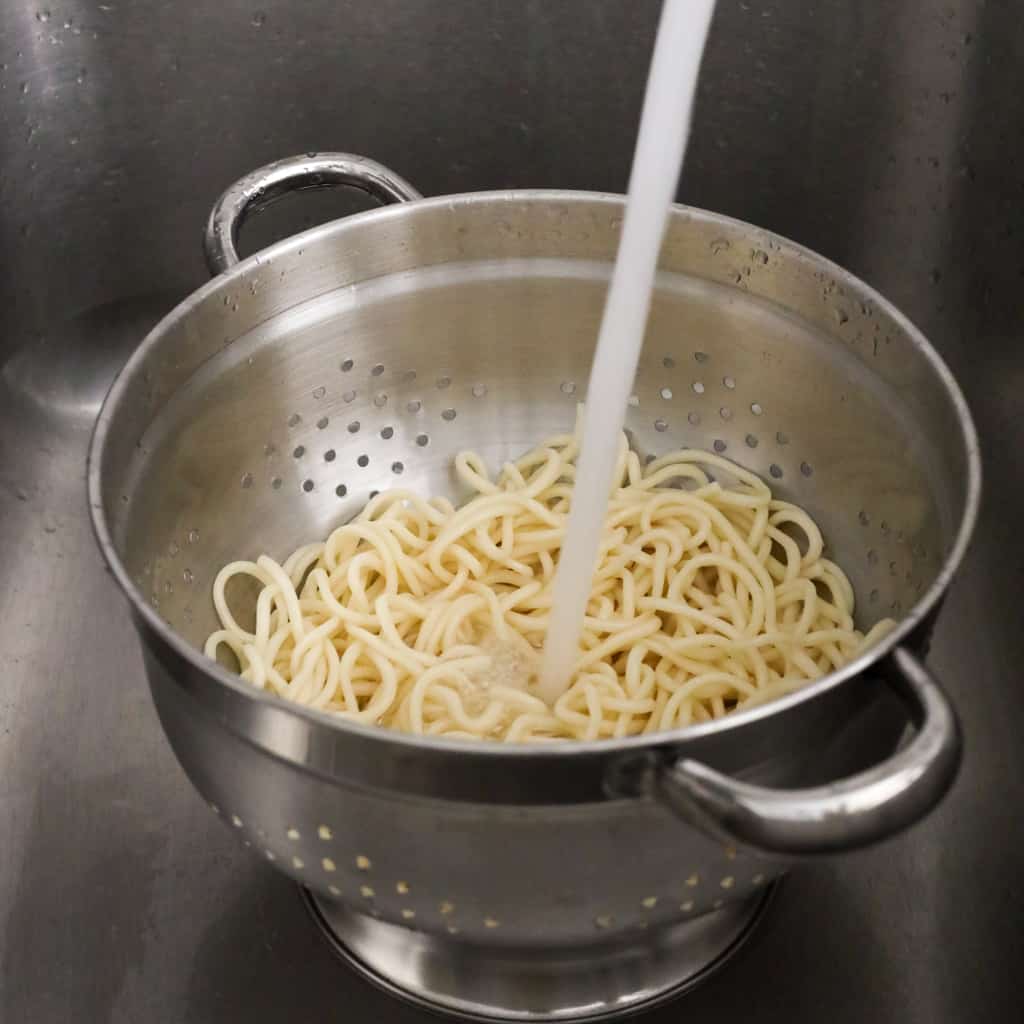 Rinse & Strain Noodles