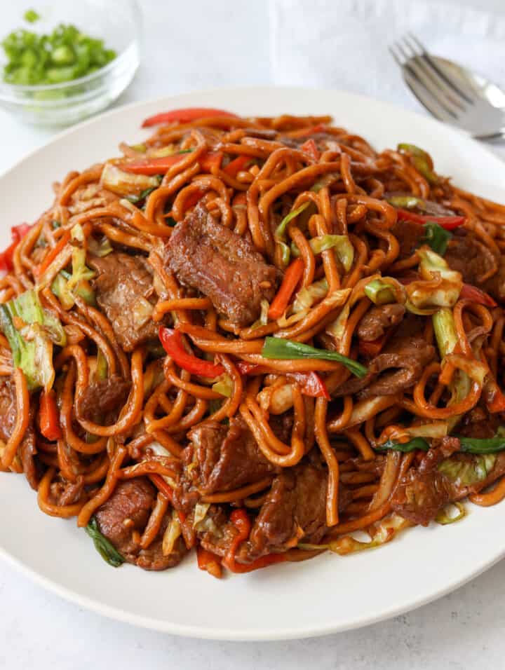 Quick & Easy Beef Lo Mein - Christie at Home