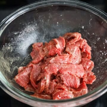 Marinate beef with Marinade ingredients as listed above for 20 minutes. 