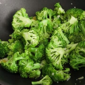 add aromatics and broccoli