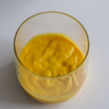 Divide mango mixture among 4 dessert bowls or glasses.