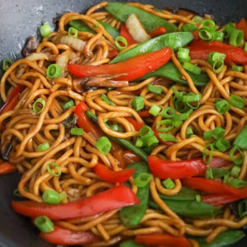 Quick & Easy Lo Mein Noodles