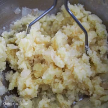 mash potato mixture well