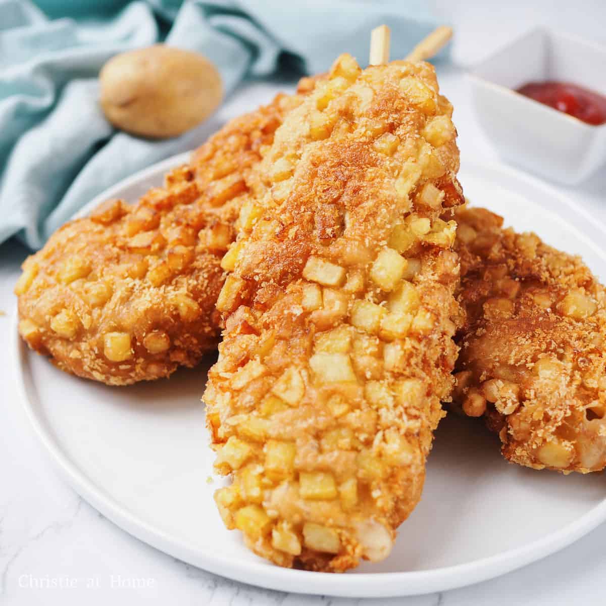 featured image of Korean french fry corn dog