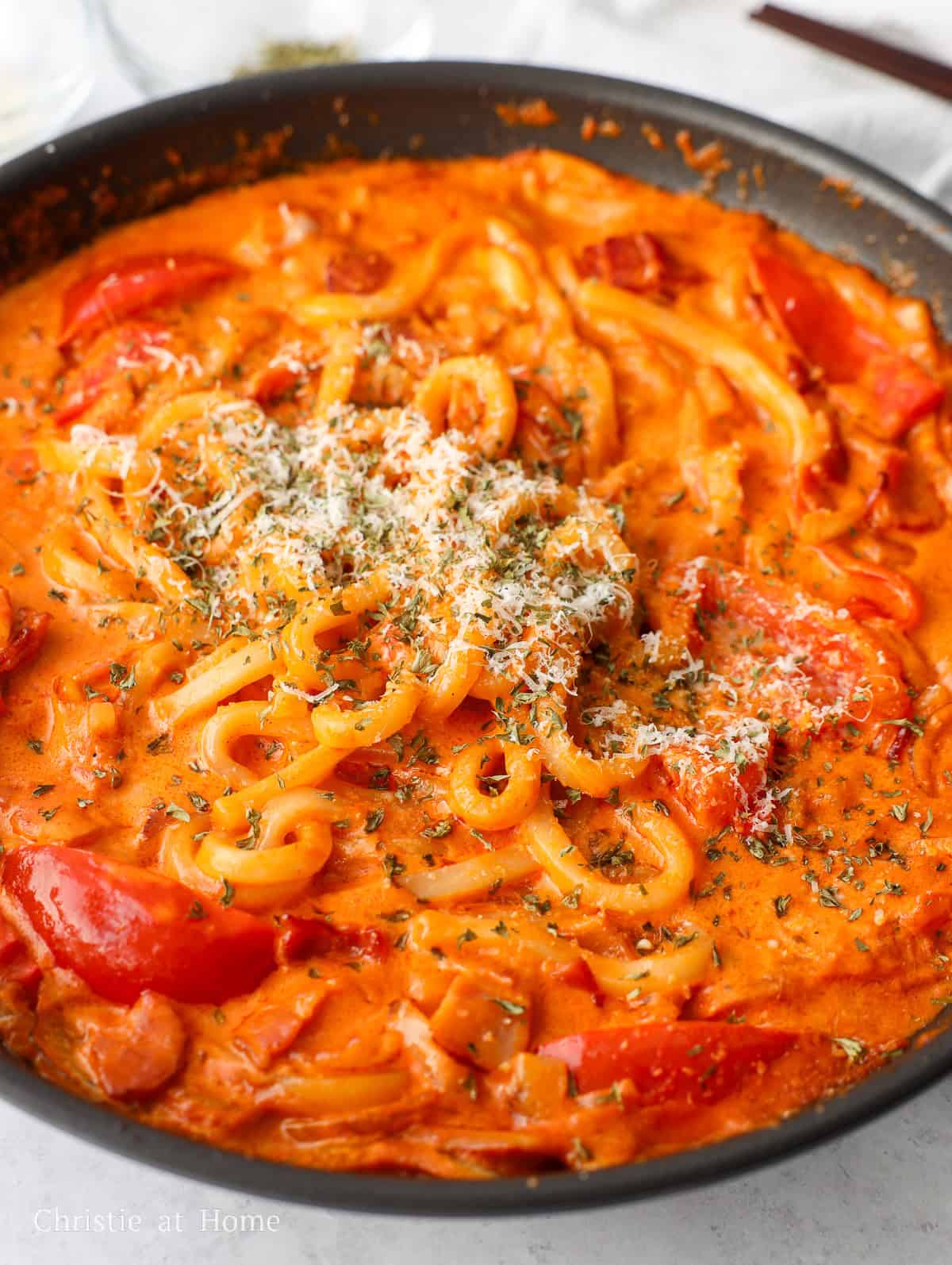 creamy rose bacon udon