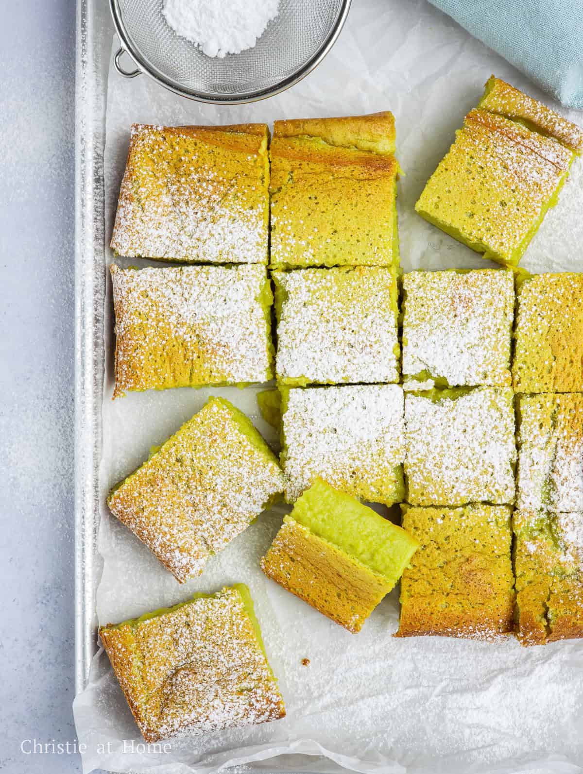 pandan custard cake