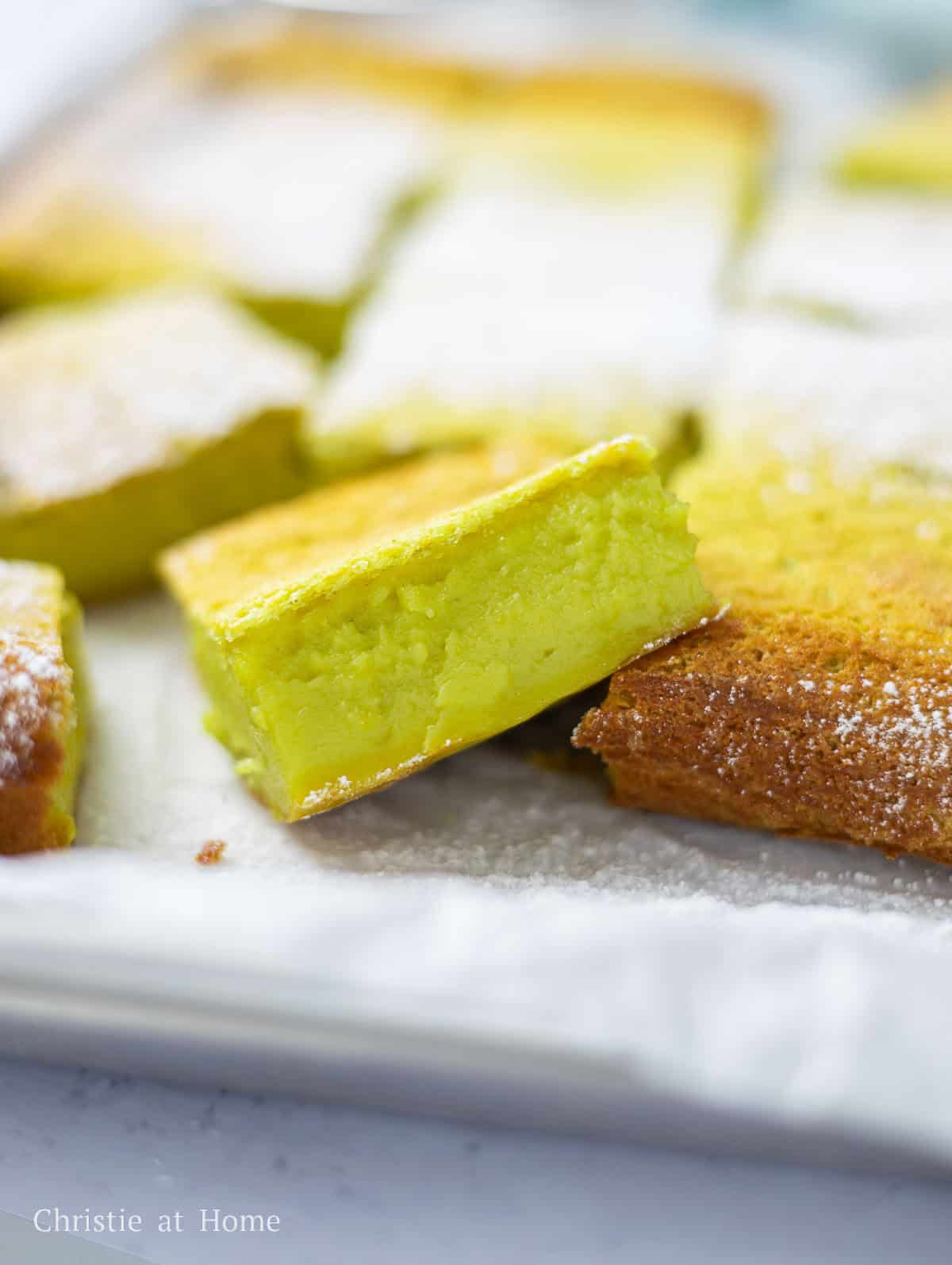 pandan custard cake