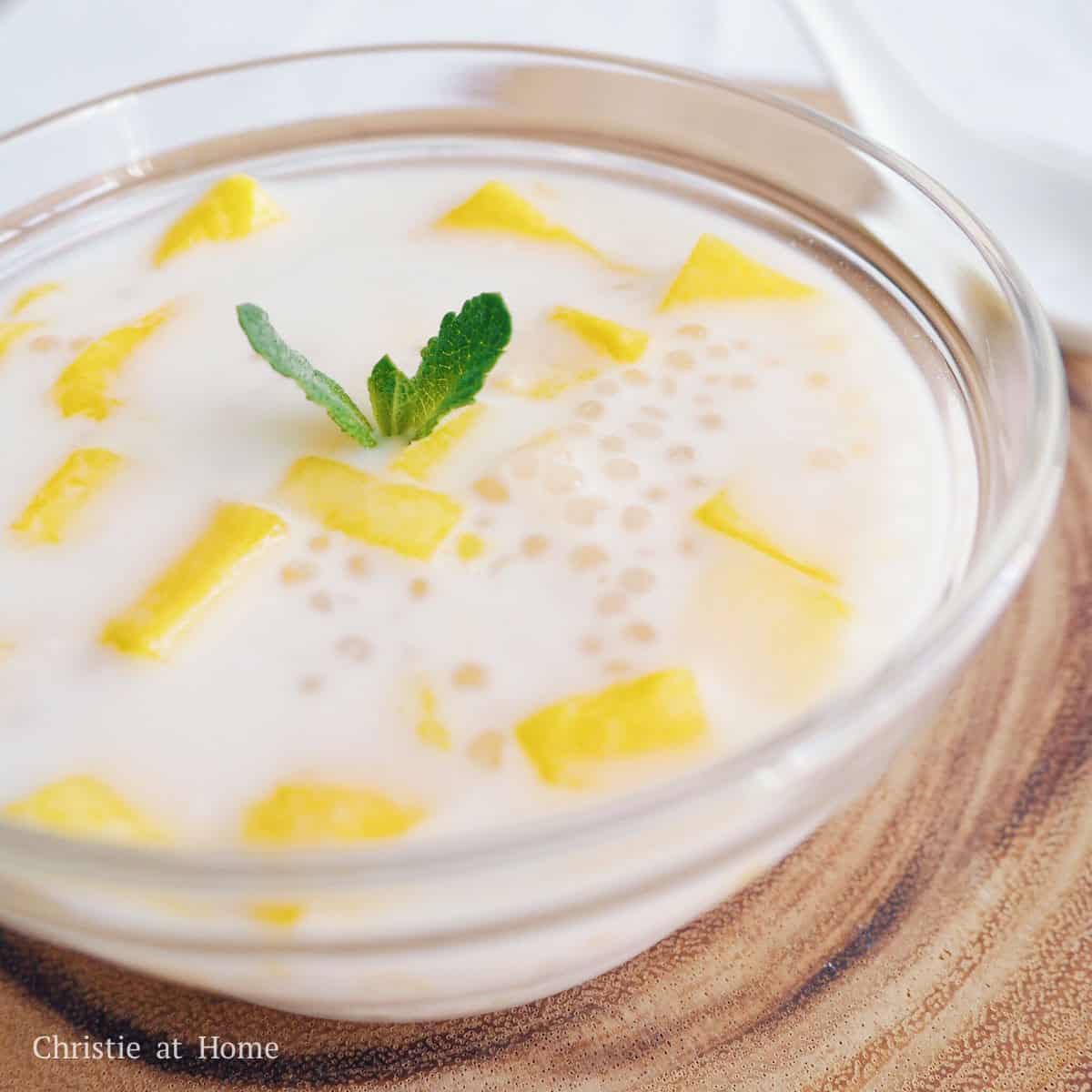 coconut mango sago dessert