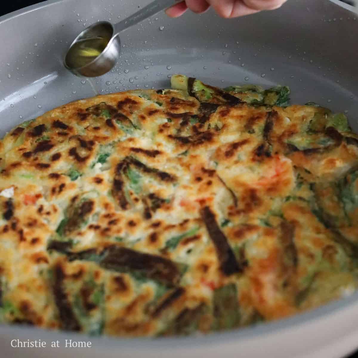 Quick & Easy Korean Seafood Pancake (haemul Pajeon) - Christie At Home