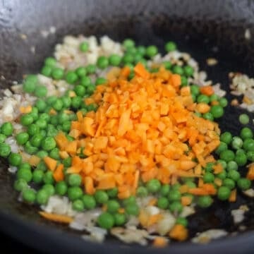 stir fry aromatics and vegetables