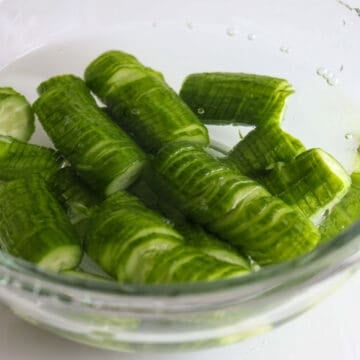 rinse cucumbers