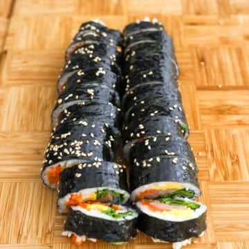 Lastly, brush sesame oil onto the sides of a sharp knife and slice kimbap into ¾-inch thick pieces. Enjoy immediately or at room temperature. 